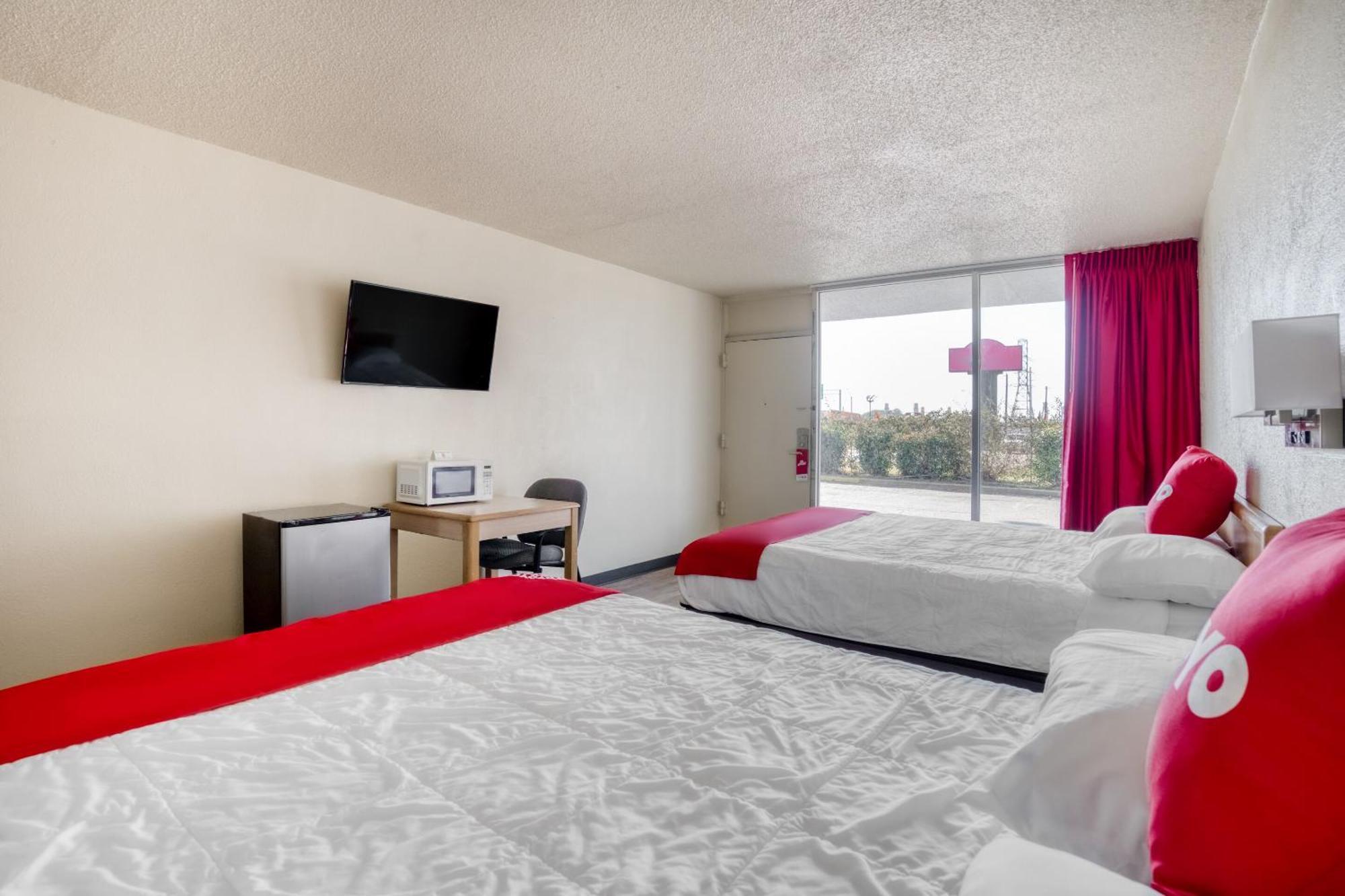Oyo Hotel Waco University Area I-35 Exterior photo